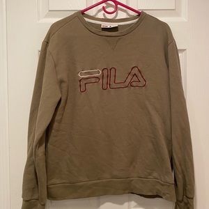 Fila Size Medium Crew Neck Sweatshirt